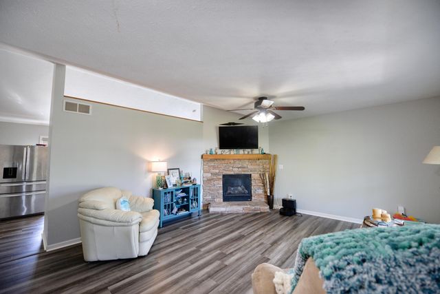 3860 Gateway Lane, Niles, MI 49120