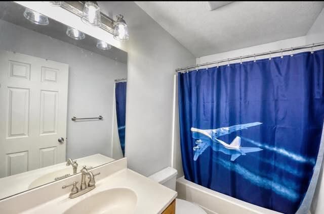 3860 Gateway Lane, Niles, MI 49120