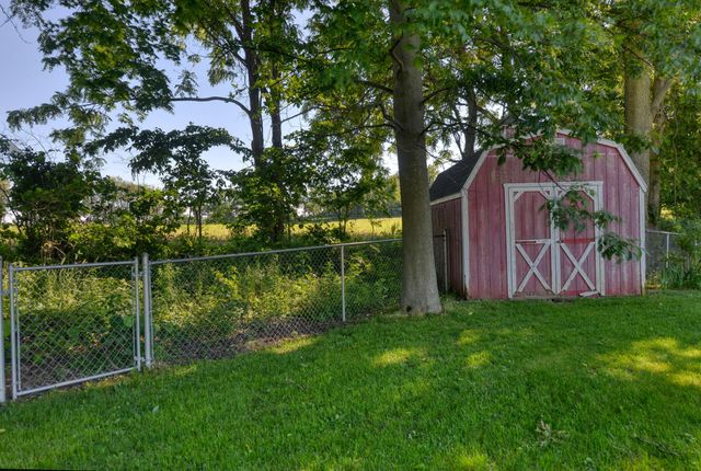 3860 Gateway Lane, Niles, MI 49120