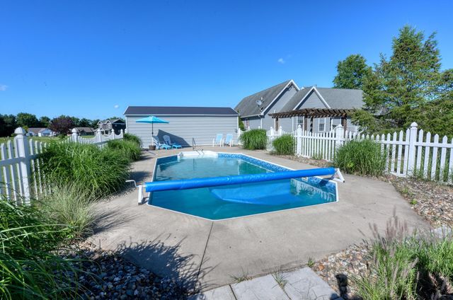 3860 Gateway Lane, Niles, MI 49120