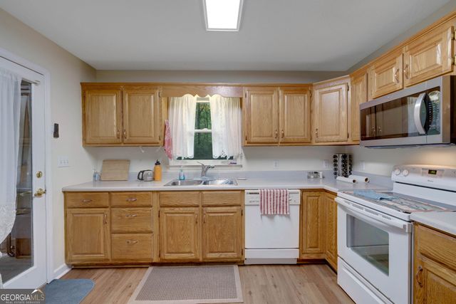 125 Jess Hooper Drive, Hayesville, NC 28904