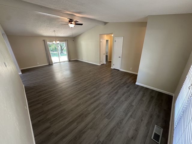 116 SE Springdale Dr, Mount Juliet, TN 37122