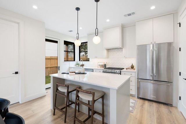 1519 Villanova DR, Austin, TX 78757