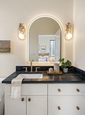 1519 Villanova DR, Austin, TX 78757