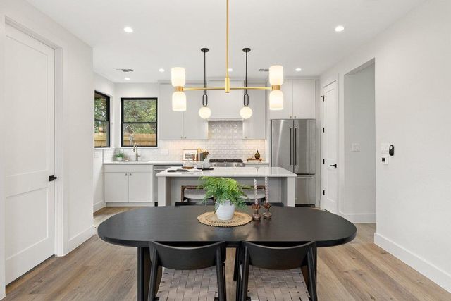 1519 Villanova DR, Austin, TX 78757