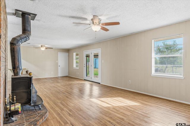 20625 State Highway 19, Canton, TX 75103