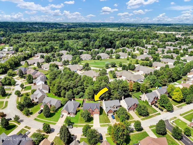 8823 Gentlewind Way, Louisville, KY 40291