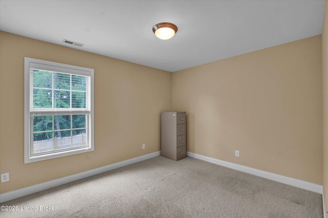 8823 Gentlewind Way, Louisville, KY 40291
