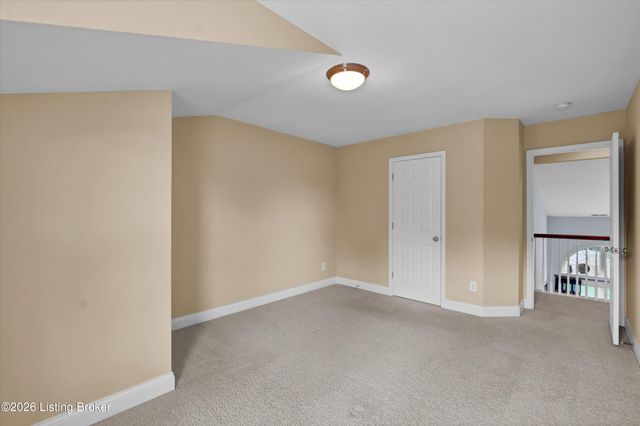 8823 Gentlewind Way, Louisville, KY 40291