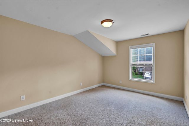 8823 Gentlewind Way, Louisville, KY 40291