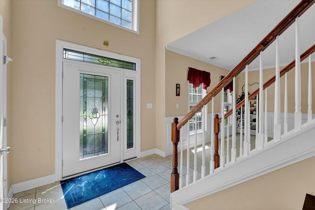 8823 Gentlewind Way, Louisville, KY 40291