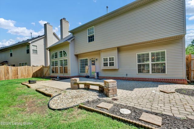 8823 Gentlewind Way, Louisville, KY 40291