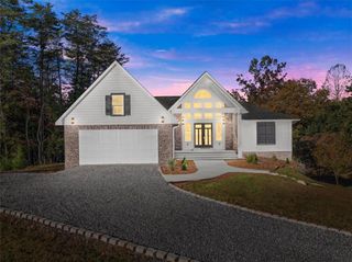 2123 Goat Neck Road, Cleveland, GA 30528