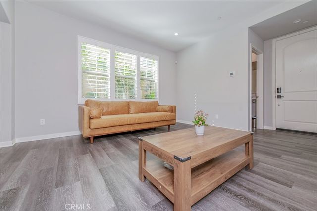 134 Milky Way, Irvine, CA 92618