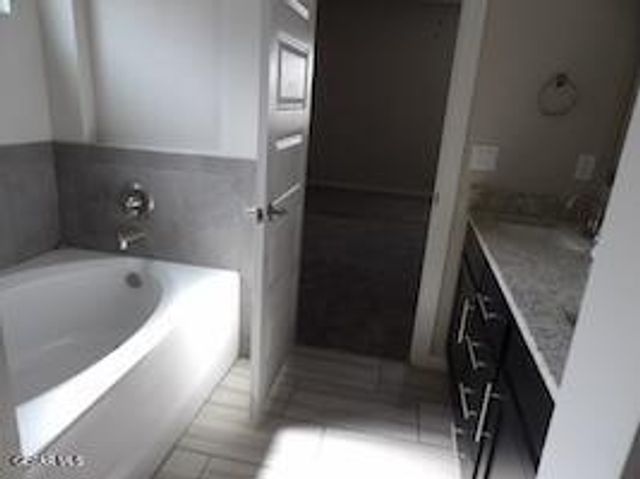 13688 LAGO VISTA Avenue, Horizon City, TX 79928