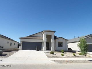 13688 LAGO VISTA Avenue, Horizon City, TX 79928