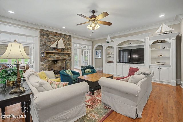 4211 Westland Lane, Southport, NC 28461