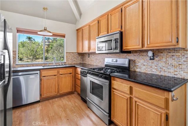 498 Shelburne B, Simi Valley, CA 93065