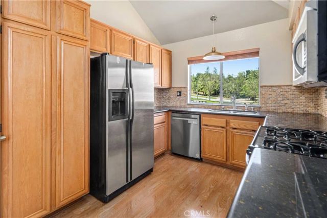 498 Shelburne B, Simi Valley, CA 93065