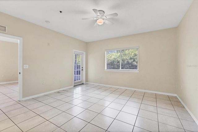 3921 MEDITERRANEA CIRCLE 212, Sarasota, FL 34233