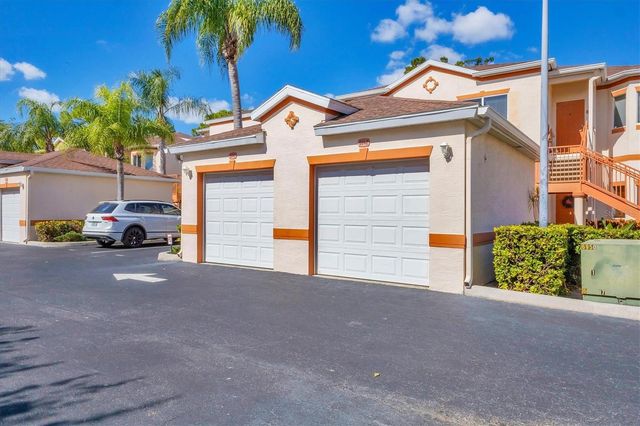 3921 MEDITERRANEA CIRCLE 212, Sarasota, FL 34233