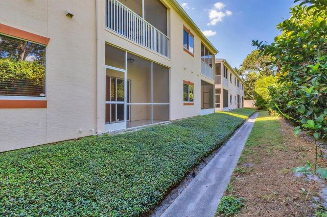 3921 MEDITERRANEA CIRCLE 212, Sarasota, FL 34233