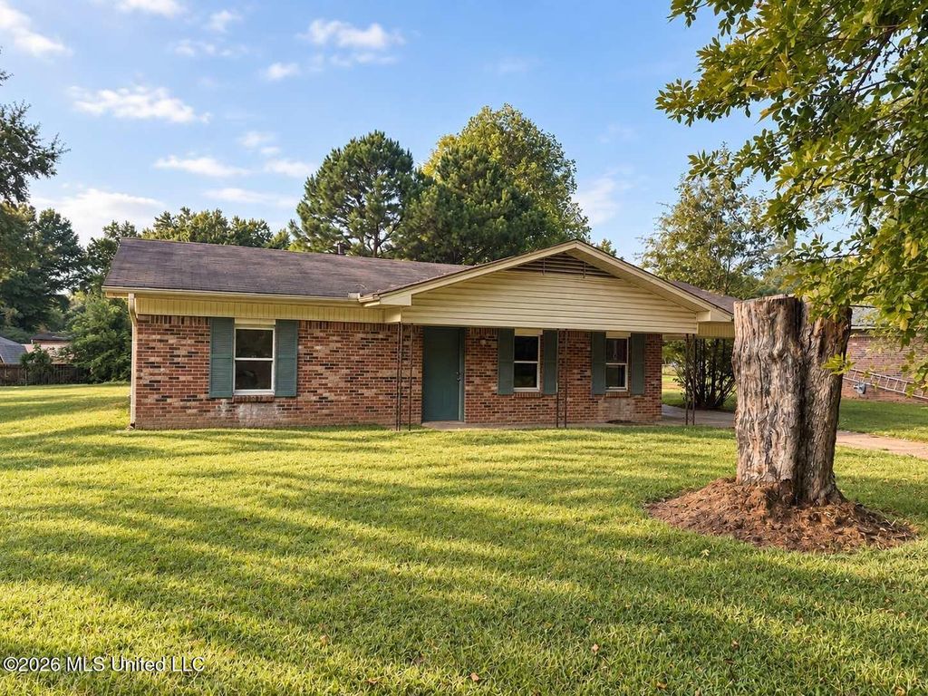 5075 Fleetwood Cove, Horn Lake, MS 38637 — photo 2