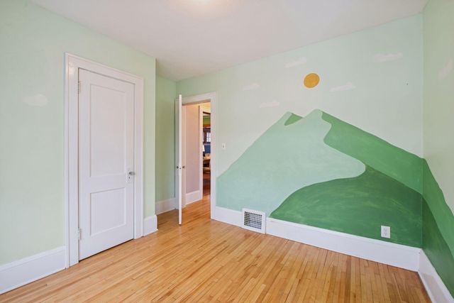 3427 41st Avenue S, Minneapolis, MN 55406