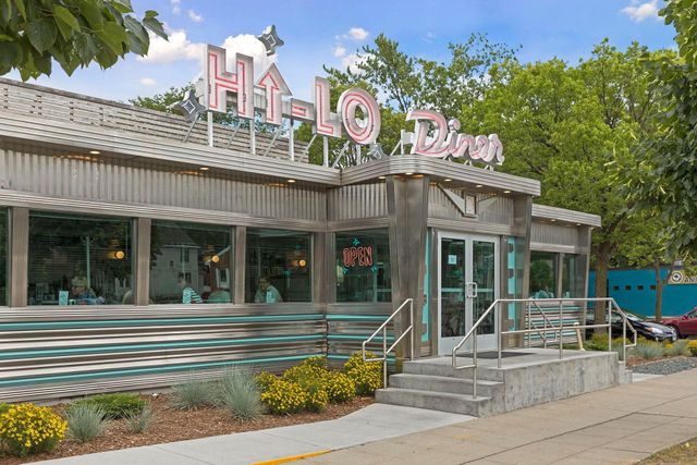 3427 41st Avenue S, Minneapolis, MN 55406