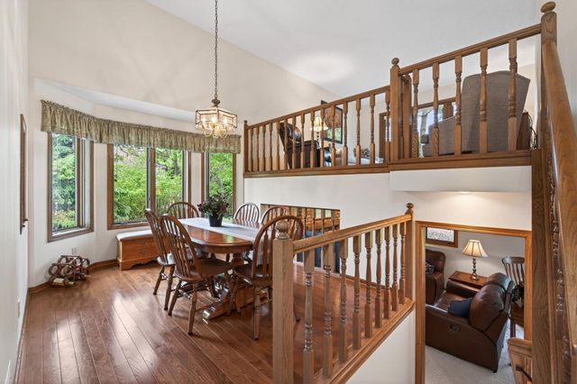 3694 Windtree Drive, Eagan, MN 55123