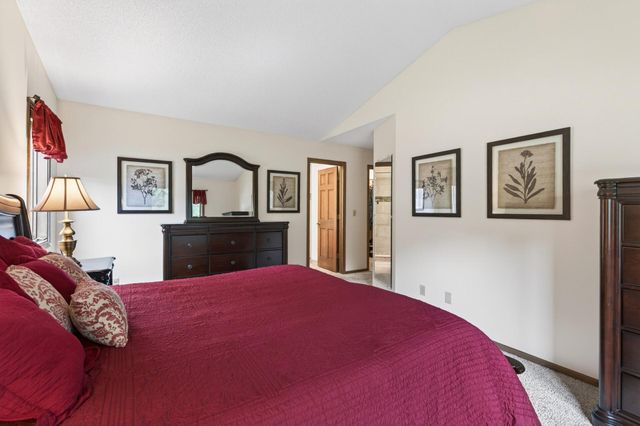 3694 Windtree Drive, Eagan, MN 55123