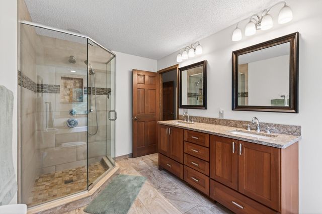 3694 Windtree Drive, Eagan, MN 55123