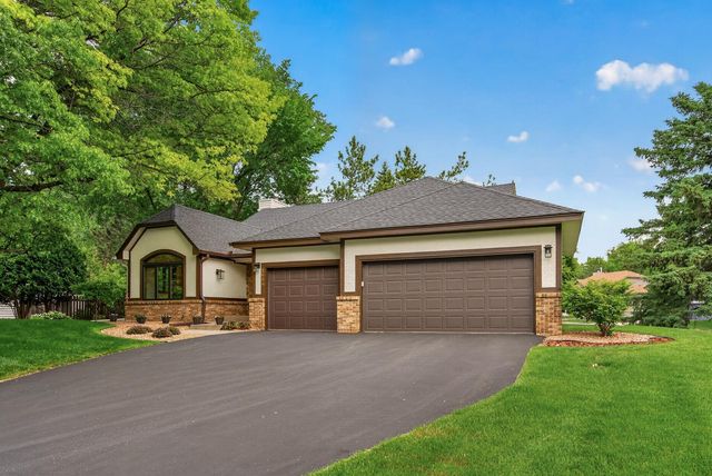 3694 Windtree Drive, Eagan, MN 55123