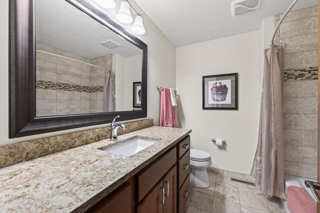 3694 Windtree Drive, Eagan, MN 55123