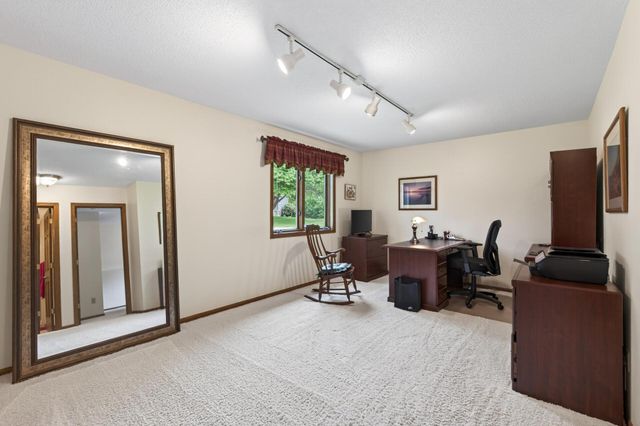 3694 Windtree Drive, Eagan, MN 55123