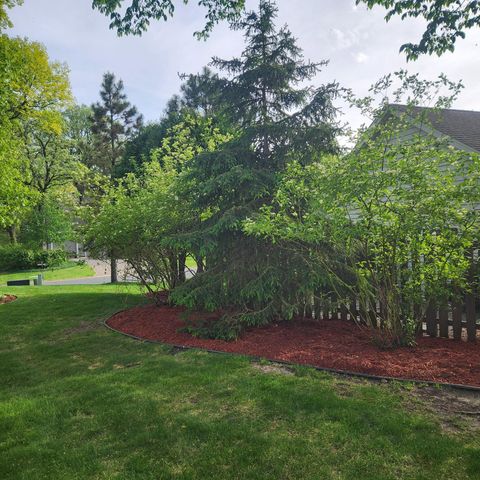 3694 Windtree Drive, Eagan, MN 55123