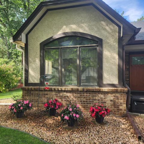 3694 Windtree Drive, Eagan, MN 55123