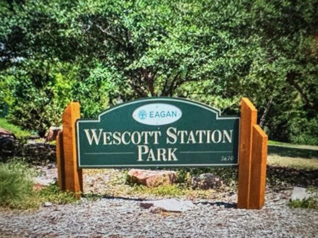3694 Windtree Drive, Eagan, MN 55123