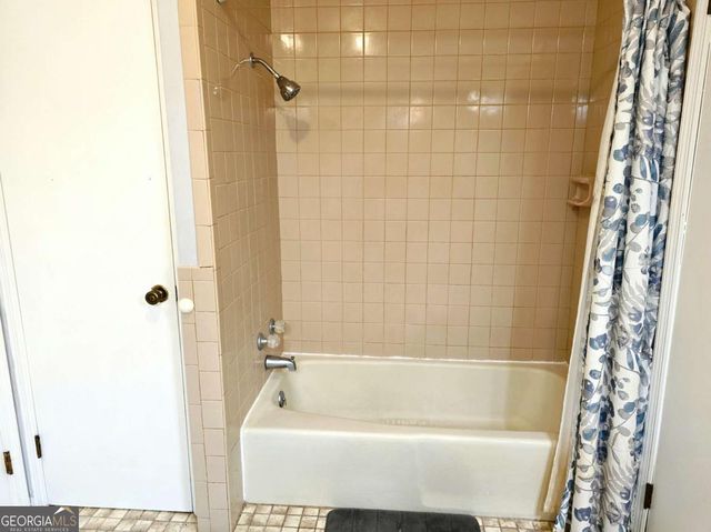 103 Martha Circle, Fitzgerald, GA 31750