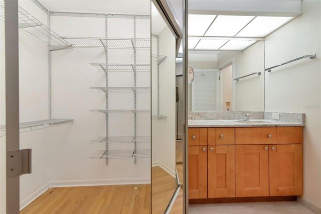 11504 CERCA DEL RIO PLACE, Temple Terrace, FL 33617