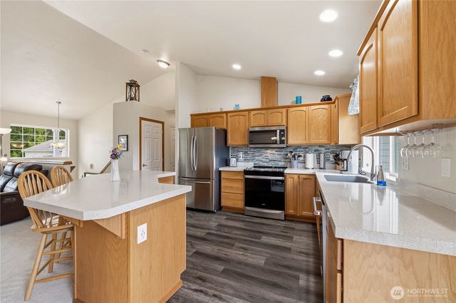 9608 25th Drive SE, Everett, WA 98208