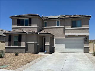 4230 Empressa Circle, Lake Elsinore, CA 92530