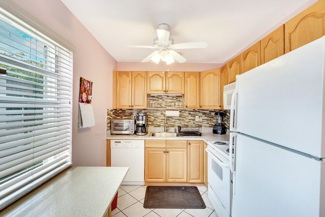 376 Piedmont H, Delray Beach, FL 33484