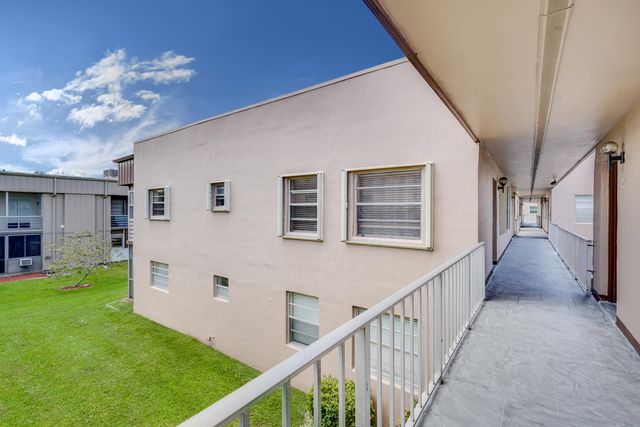 376 Piedmont H, Delray Beach, FL 33484