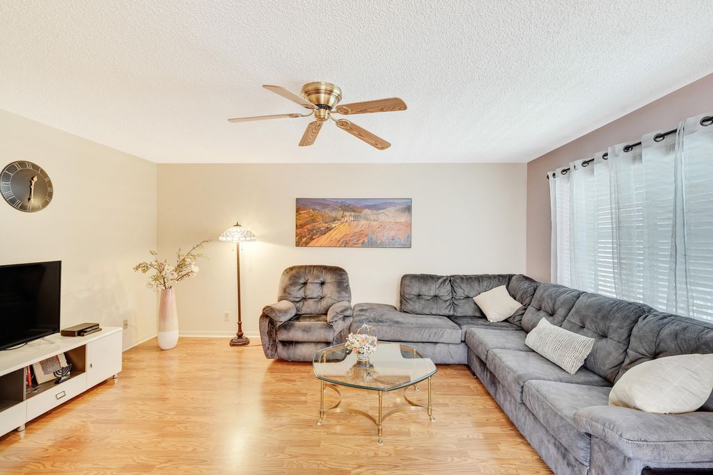 376 Piedmont H, Delray Beach, FL 33484