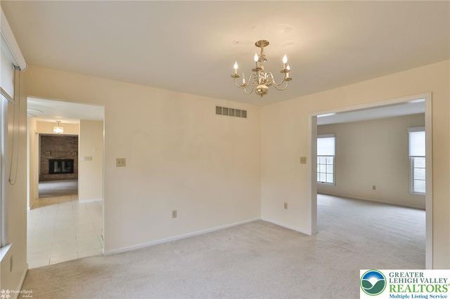 4059 Wedgewood Road, South Whitehall Twp, PA 18104