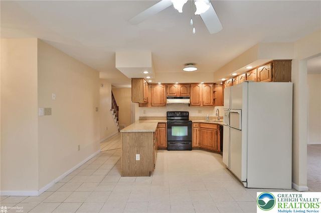 4059 Wedgewood Road, South Whitehall Twp, PA 18104