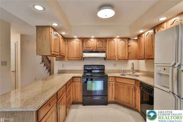 4059 Wedgewood Road, South Whitehall Twp, PA 18104