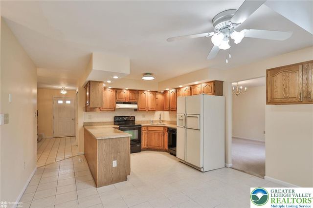 4059 Wedgewood Road, South Whitehall Twp, PA 18104