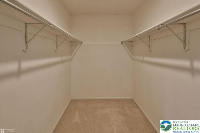 4059 Wedgewood Road, South Whitehall Twp, PA 18104